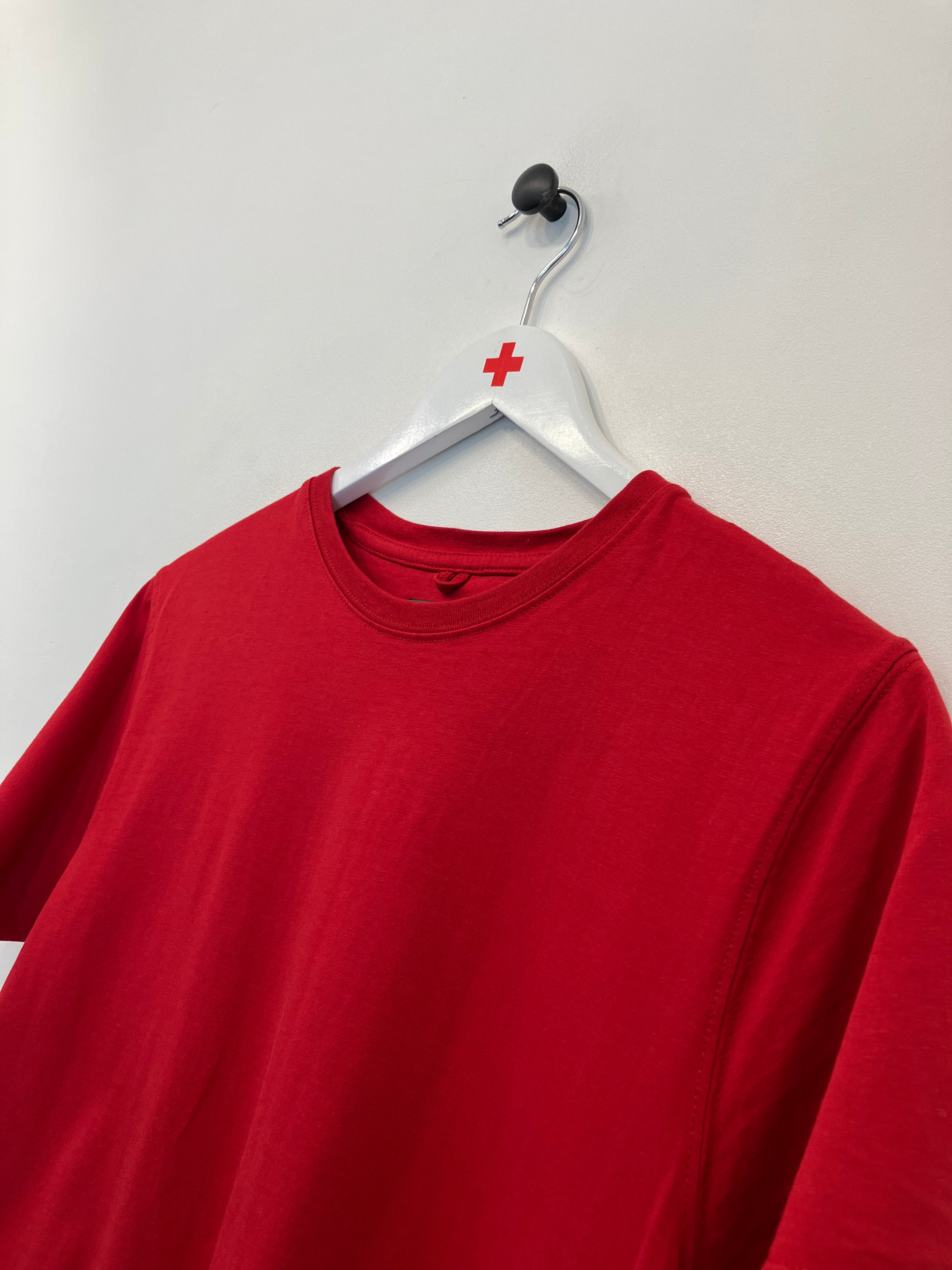 Essential T-shirt
